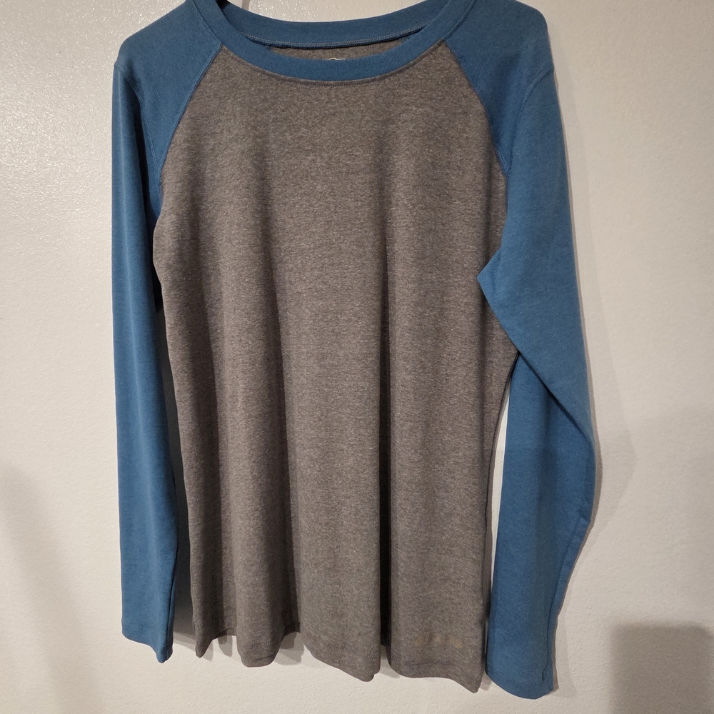 Noble Outfitters Gray and Blue Long Sleeve